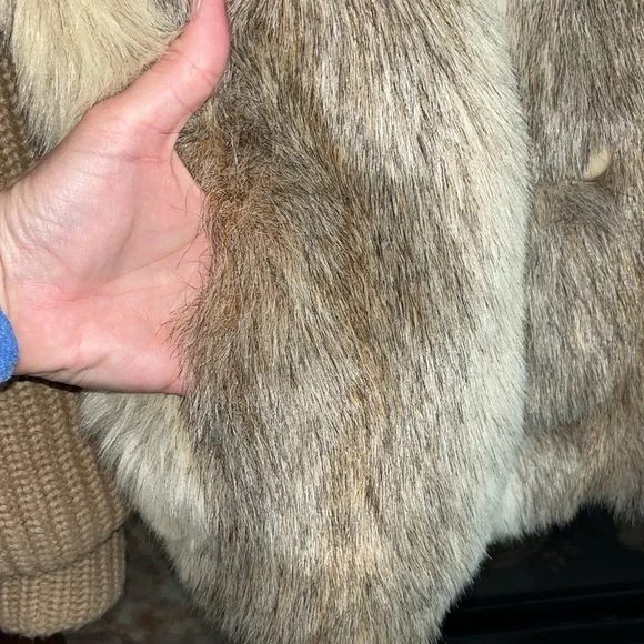 Vintage glamorous chic classic vintage ivory taupe faux fur sweater jacket 13/14 - Picture 16 of 16
